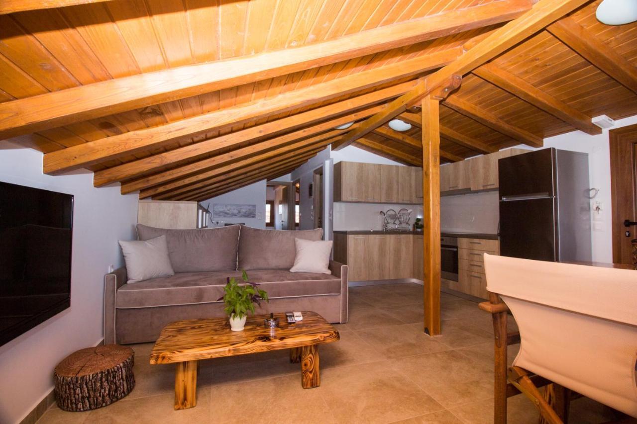Golden Attic Daire Nea Roda Dış mekan fotoğraf